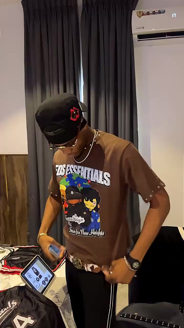 EDS ESSENTIALS LUXURIOUS TEES🛍️⚡️🔥